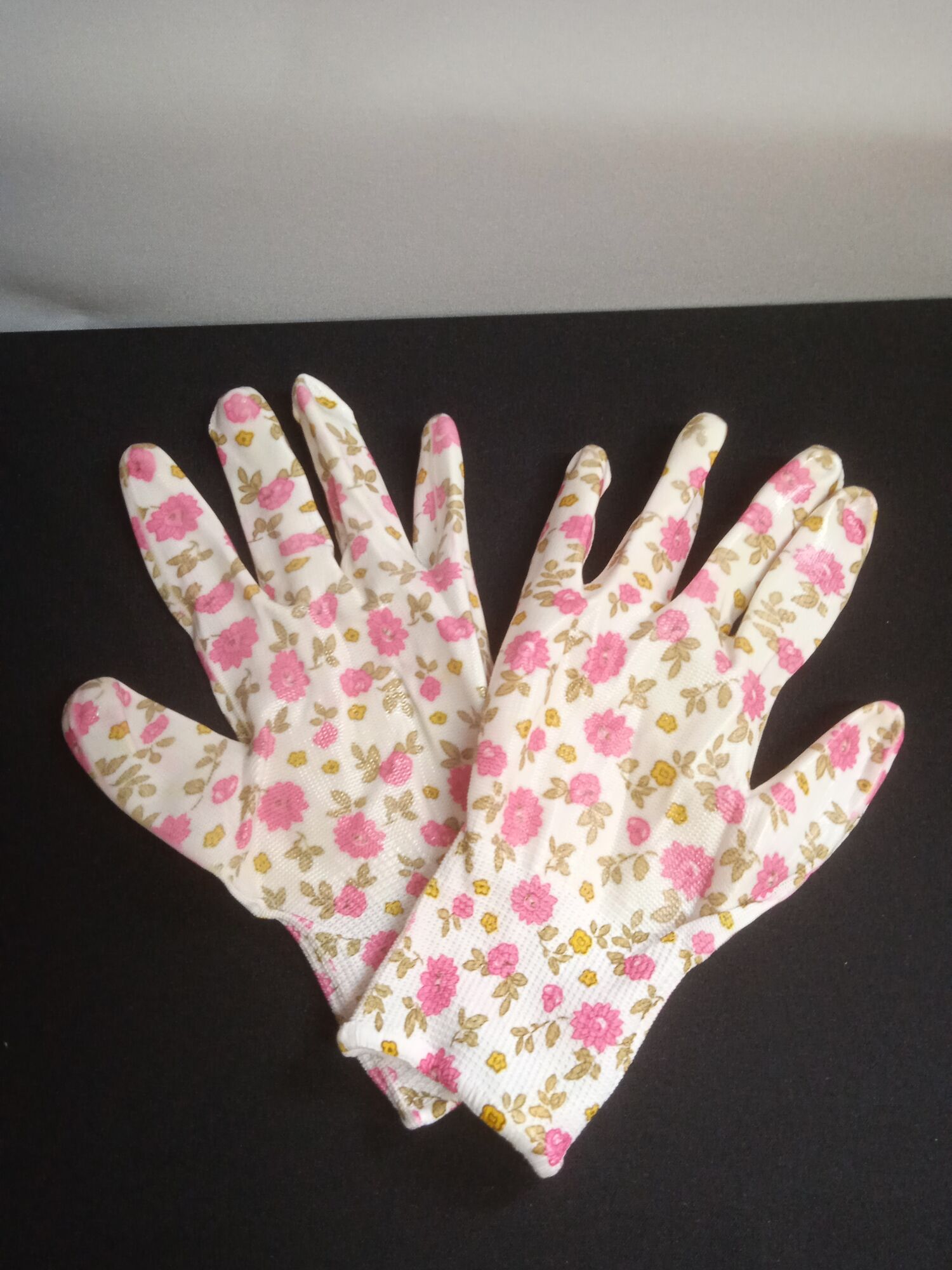 Перчатки Нейлоновые"Цветочек"с полиуретановым/нитриловым покрытием