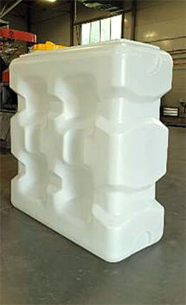 Емкость пластиковая прямоугольная 2000 литров (2 куб.м) для водоснабжения, водоочистки, автомойки 2
