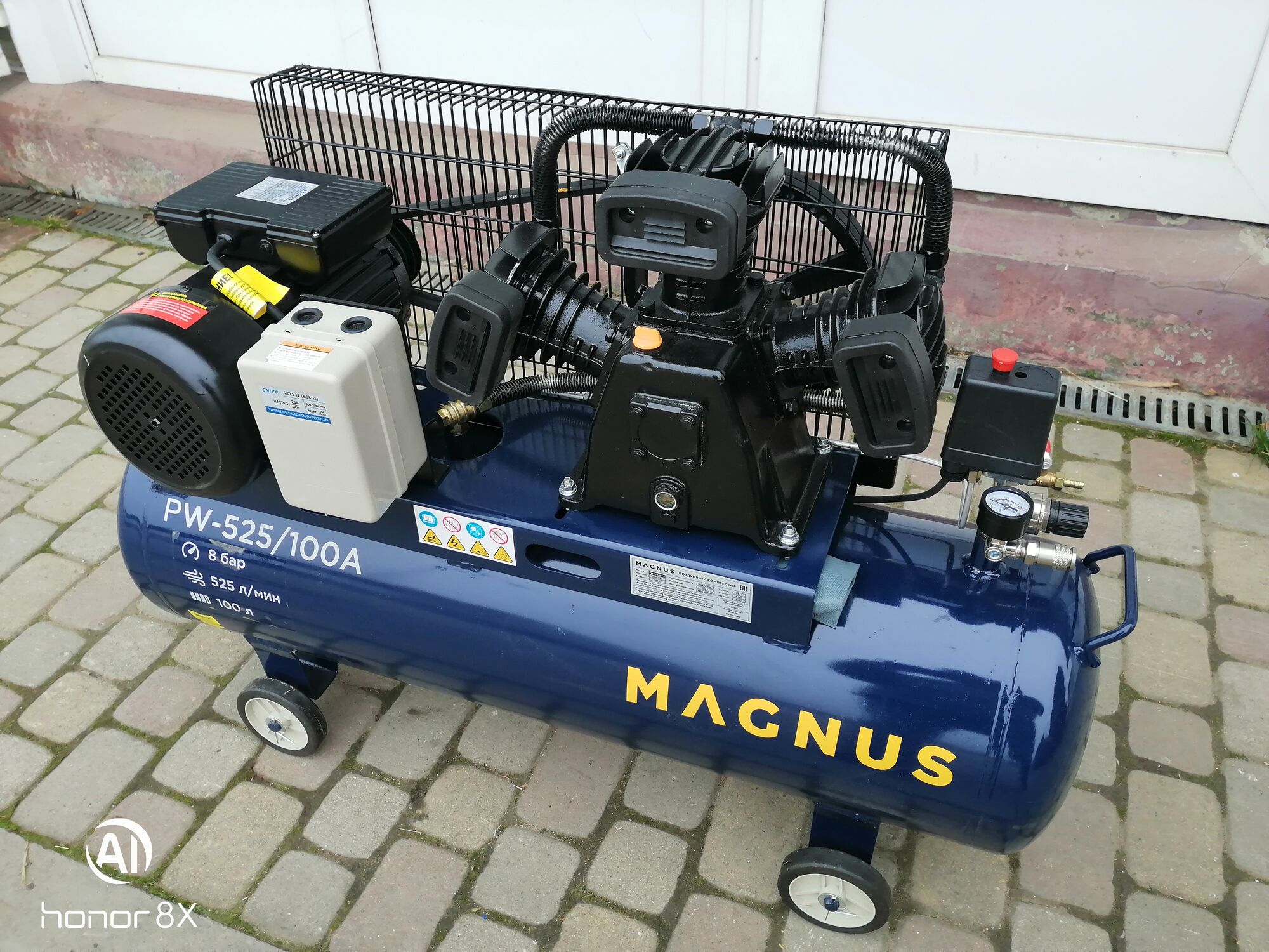 Компрессор воздушный MAGNUS 525 л/мин 3.0 кВт. 100л