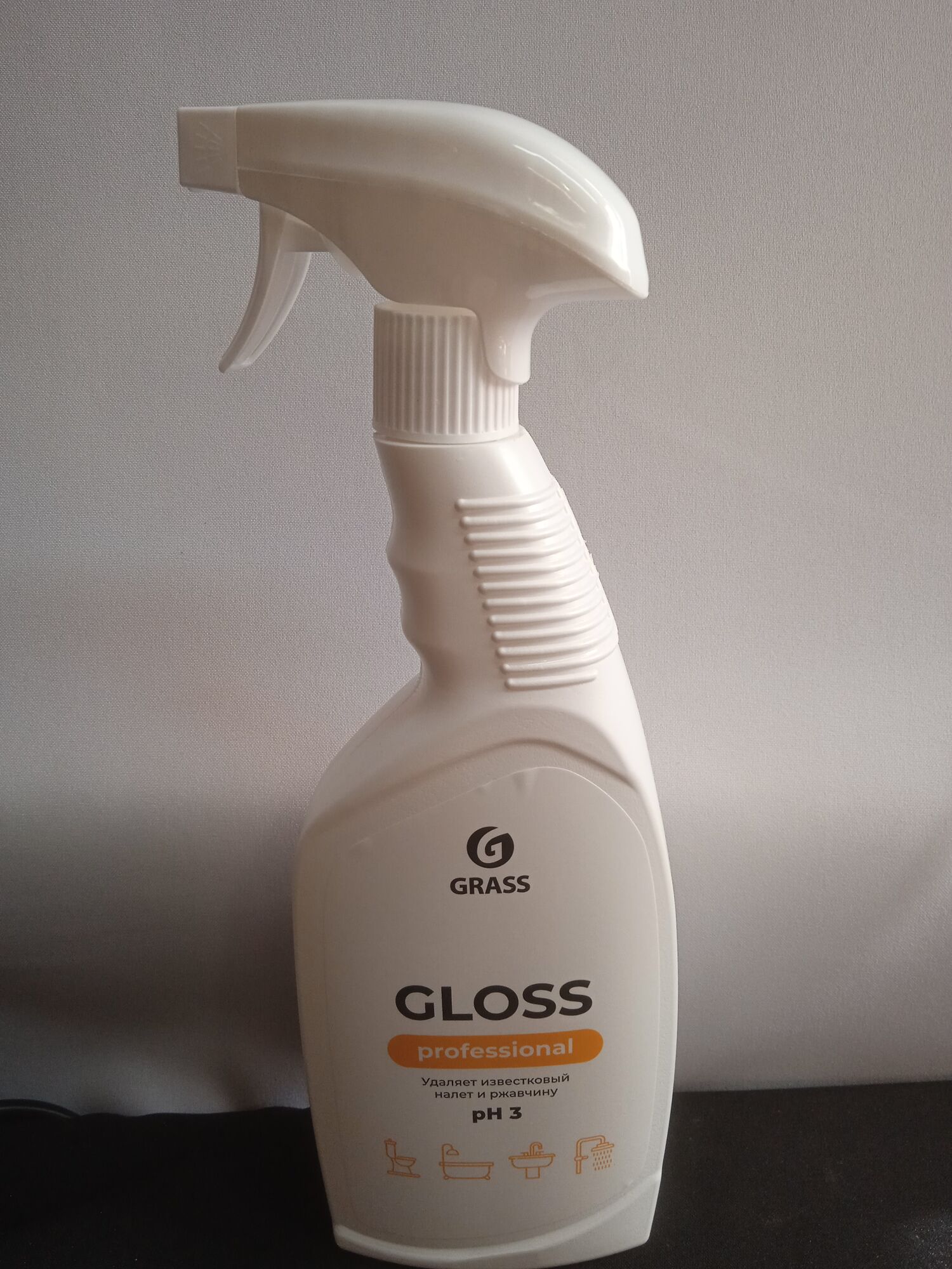 Grass gloss professional. Gloss 600мл (флакон) professional чистящее средство. Gloss professional. Чистящее средство "Gloss-Gel" professional (флакон 750 мл).