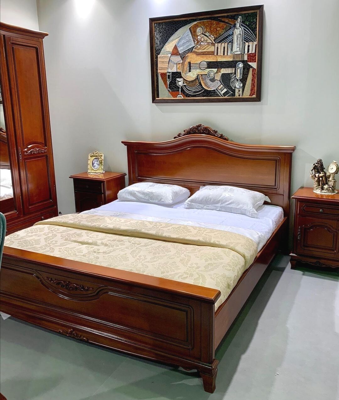румынская мебель спальня карина