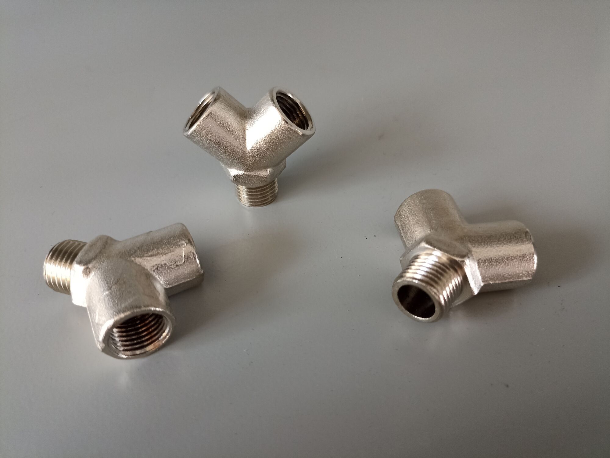 тройник 1/2 дюйма артикул 1302020. тройник пескоструйный обрезиненный 45 градусов. тройник 1/4 елочка. тройник 2060 1\4- 1\4. тройник 1 1/2"x1/2" a105n chero.