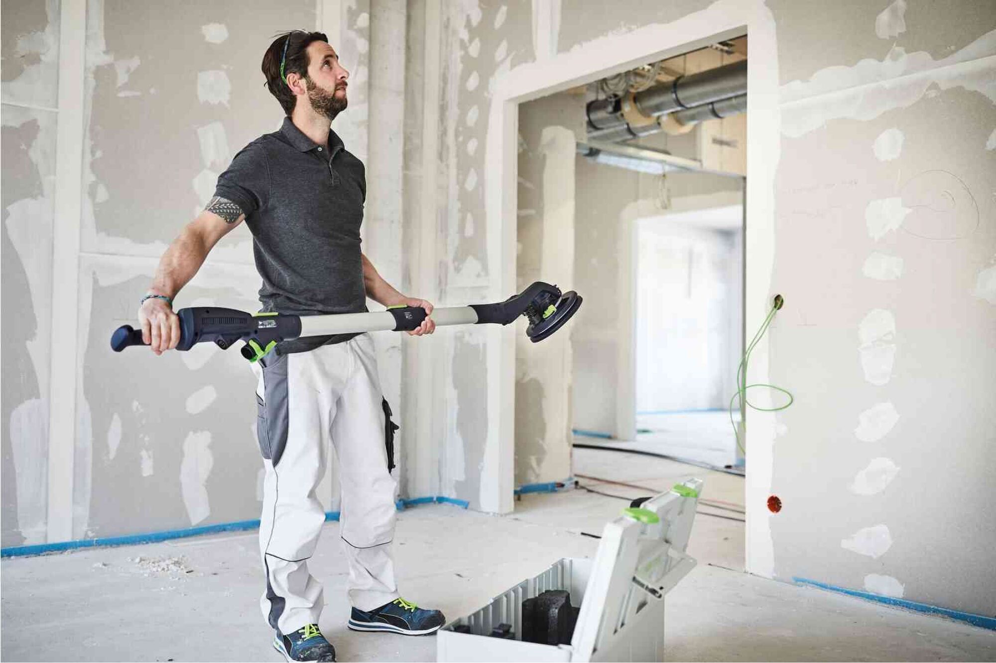 Комплект FESTOOL LHS 2 225 EQI CTL 36-Set: шлифовальная машинка с  пылеудаляющим аппаратом 576696, цена в Екатеринбурге от компании  ГЛОБАЛСТРОЙРТИ