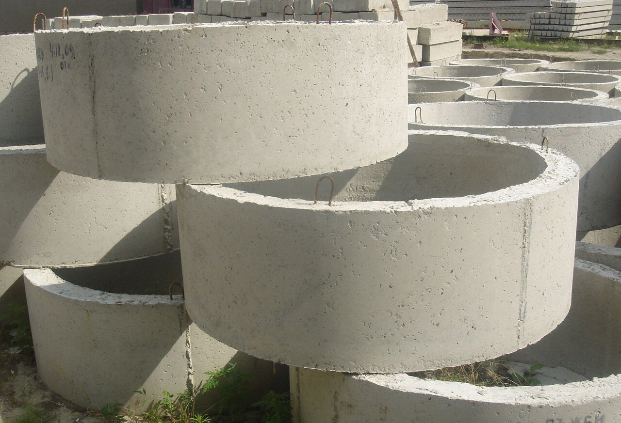 Производство бетонных колец. Кольцо бетонное КС 15.9. Кольцо колодезное КС-10-6. Кольцо доборное КС 7-1. Кольцо бетонное КС 10.6.